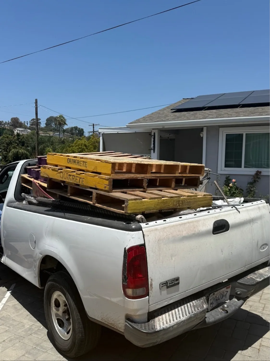 Rancho Removal cleanout and hauling project serving Rancho Santa Fe